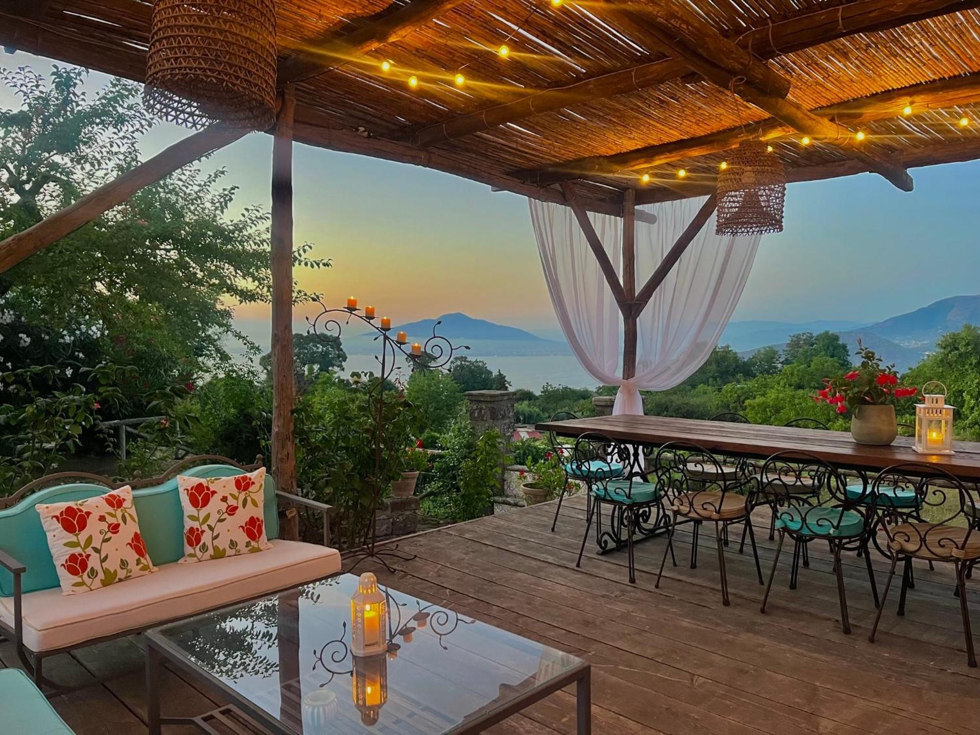 La Dimora: Relax In A Lovely Garden Massa Lubrense Exterior photo